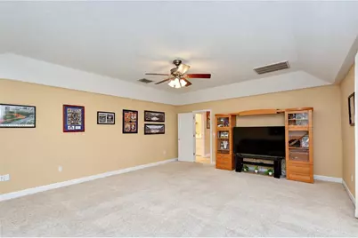 5104 Whispering Leaf Trail, Valrico, FL 33596 - Photo 20