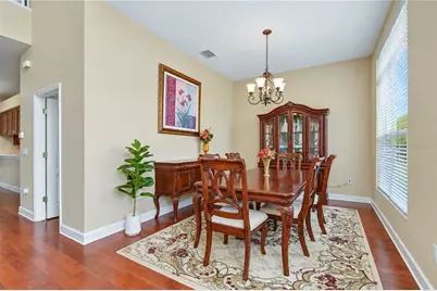 5104 Whispering Leaf Trail, Valrico, FL 33596 - Photo 8