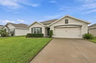 7980 Broad Pointe Dr, Zephyrhills, FL 33540 - Photo 2