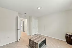 7980 Broad Pointe Dr, Zephyrhills, FL 33540 - Photo 22