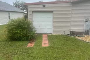 438 Tarrson Blvd, Lady Lake, FL 32159 - Photo 30