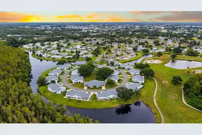 2346 Gainesborough Loop #211, Sun City Center, FL 33573 - Photo 38