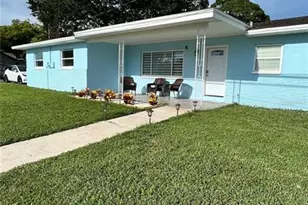 5151 Duhme Rd, Saint Petersburg, FL 33708 - Photo 2