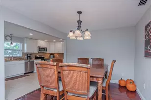 11129 130th Ave, Largo, FL 33778 - Photo 8