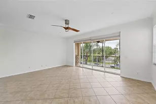 1146 Venetian Harbor Dr NE, Saint Petersburg, FL 33702 - Photo 6