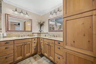 17501 Lakeshore Rd, Lutz, FL 33558 - Photo 38