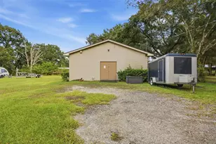 17501 Lakeshore Rd, Lutz, FL 33558 - Photo 44