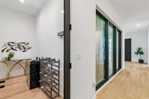 94 W Davis Blvd, Tampa, FL 33606 - Photo 36