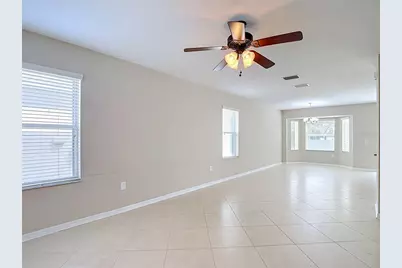 7885 Tuscany Woods Drive, Tampa, FL 33647 - Photo 4