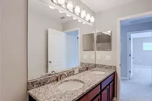 7885 Tuscany Woods Dr, Tampa, FL 33647 - Photo 42