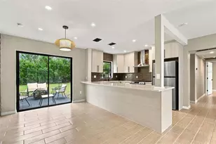 2003 75th Way N, Saint Petersburg, FL 33710 - Photo 50