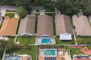 1123 Lumsden Pointe Blvd, Valrico, FL 33594 - Photo 32