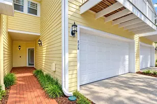 828 Lumsden Reserve Dr, Brandon, FL 33511 - Photo 2