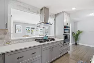 1700 63rd Terrace S, Saint Petersburg, FL 33712 - Photo 10