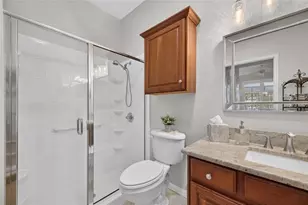 1229 Huntington Greens Dr, Sun City Center, FL 33573 - Photo 20