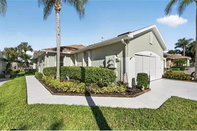 1229 Huntington Greens Drive #12, Sun City Center, FL 33573 - Photo 4