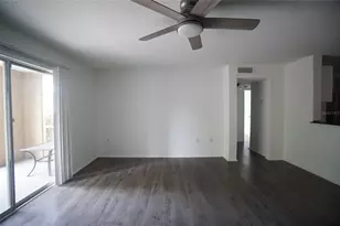 9481 Highland Oak Dr, Tampa, FL 33647 - Photo 4