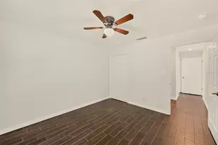 14334 Channel Dr, Largo, FL 33774 - Photo 18
