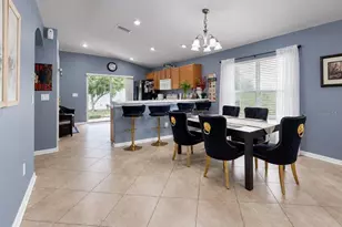 7746 Carriage Pointe Dr, Gibsonton, FL 33534 - Photo 8