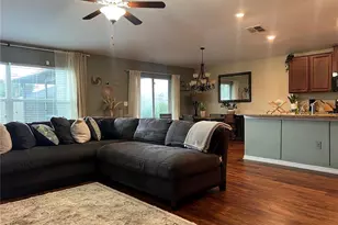 4908 Babbling Brook Ln, Wimauma, FL 33598 - Photo 8