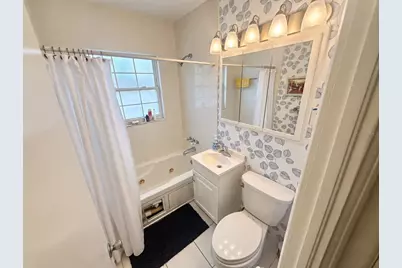 1323 S Shade Avenue, Sarasota, FL 34239 - Photo 10