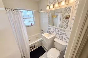 1323 S Shade Ave, Sarasota, FL 34239 - Photo 10