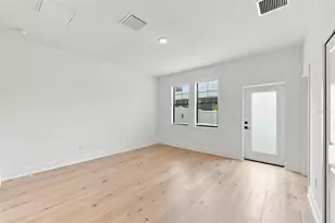 4324 W Gray St, Tampa, FL 33609 - Photo 12