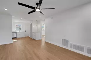 187 Bel Forest Dr, Belleair Bluffs, FL 33770 - Photo 12