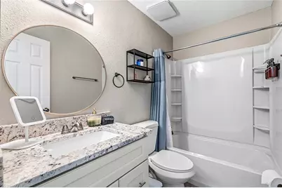 2744 Hidden Lake Boulevard #C, Sarasota, FL 34237 - Photo 4