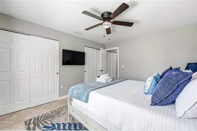 2744 Hidden Lake Boulevard #C, Sarasota, FL 34237 - Photo 16