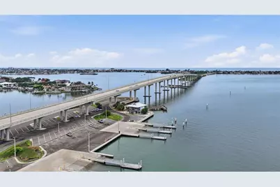 608 4th Street SW, Largo, FL 33770 - Photo 40