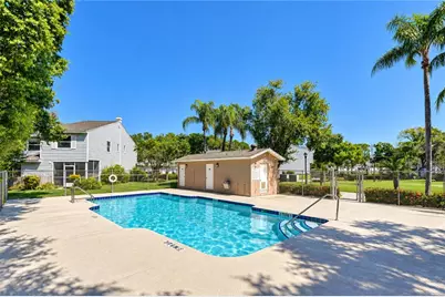 8622 Cobbler Place, Tampa, FL 33615 - Photo 38