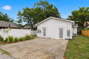 1110 12th St N, Saint Petersburg, FL 33705 - Photo 26