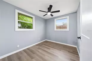 11982 106th St, Largo, FL 33773 - Photo 14