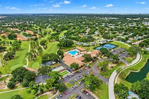 978 Madrid Dr, Palm Harbor, FL 34684 - Photo 14