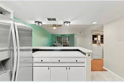 12900 Vonn Road #E204, Largo, FL 33774 - Photo 10