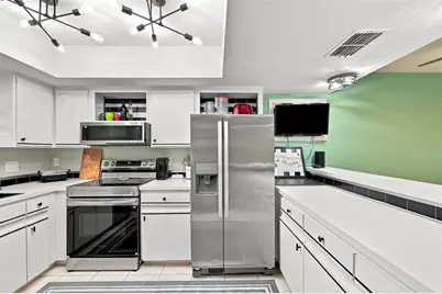 12900 Vonn Road #E204, Largo, FL 33774 - Photo 8