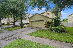 17511 Glenapp Dr, Land O Lakes, FL 34638 - Photo 2