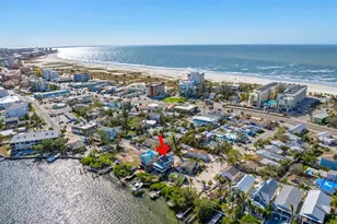 12016 Lagoon Ln, Treasure Island, FL 33706 - Photo 40