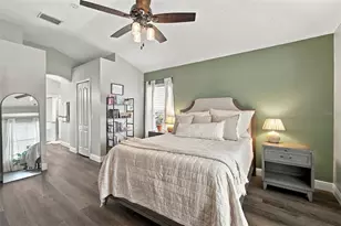 8335 Canterbury Lake Blvd, Tampa, FL 33619 - Photo 12