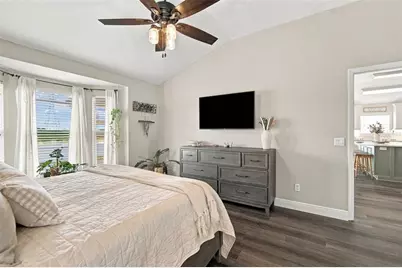 8335 Canterbury Lake Boulevard, Tampa, FL 33619 - Photo 14