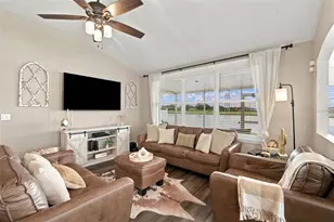 8335 Canterbury Lake Blvd, Tampa, FL 33619 - Photo 38