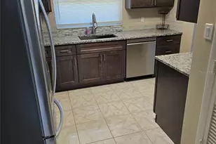 13754 Trinidad Dr, Seminole, FL 33776 - Photo 4