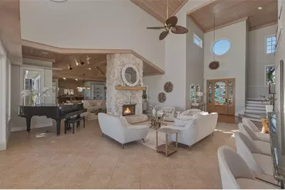 102 8th Street E, Tierra Verde, FL 33715 - Photo 12