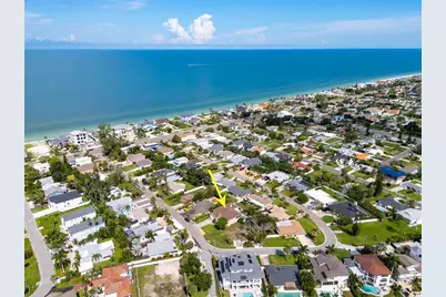 121 7th Street, Belleair Beach, FL 33786 - Photo 32