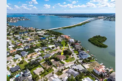 121 7th Street, Belleair Beach, FL 33786 - Photo 30