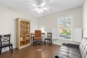495 St Tropez Cir NE, Saint Petersburg, FL 33703 - Photo 22