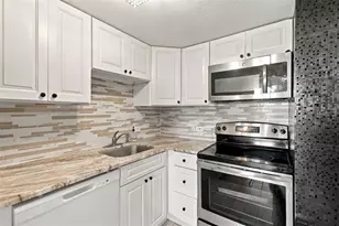 4015 Bayshore Blvd, Tampa, FL 33611 - Photo 8