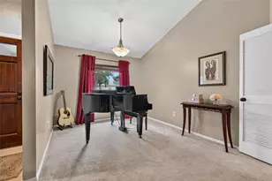 18301 Big Pond Way, Tampa, FL 33647 - Photo 8