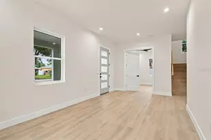 5620 3rd Ave N, Saint Petersburg, FL 33710 - Photo 8